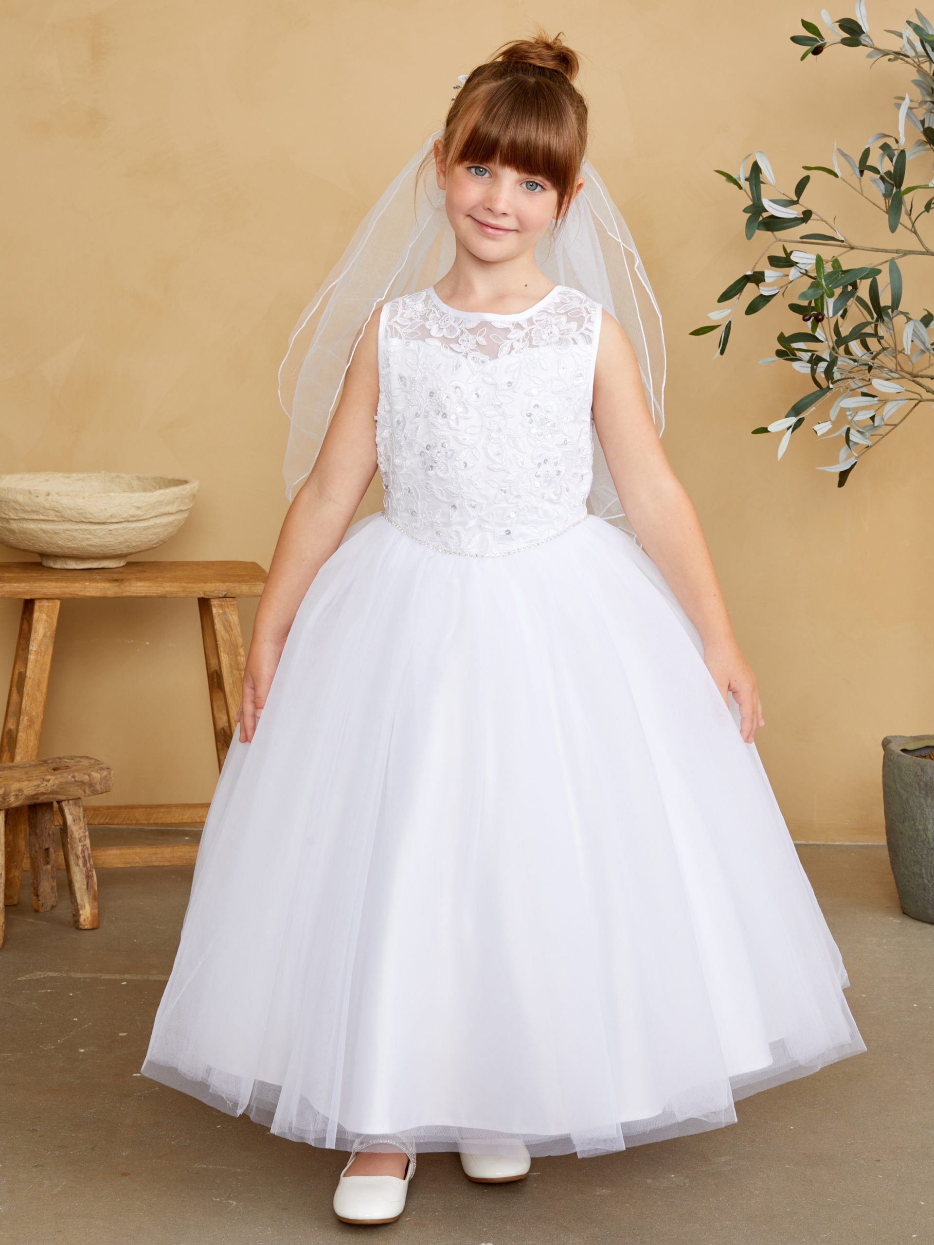 5747white