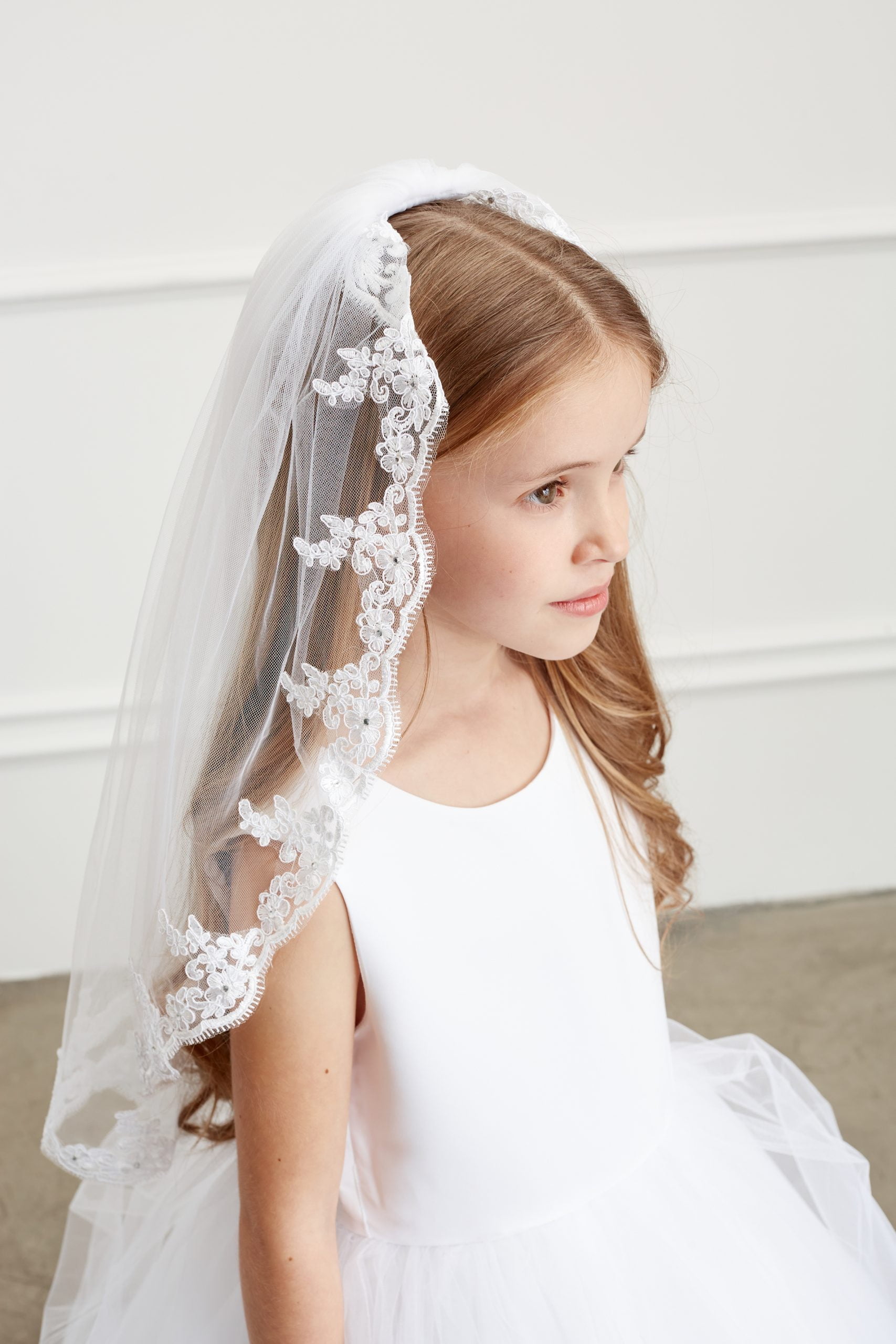 604 girls communion veil embroidered with floral lace elegant girls communion veil embroidered design white girls communion veil embroidered for church