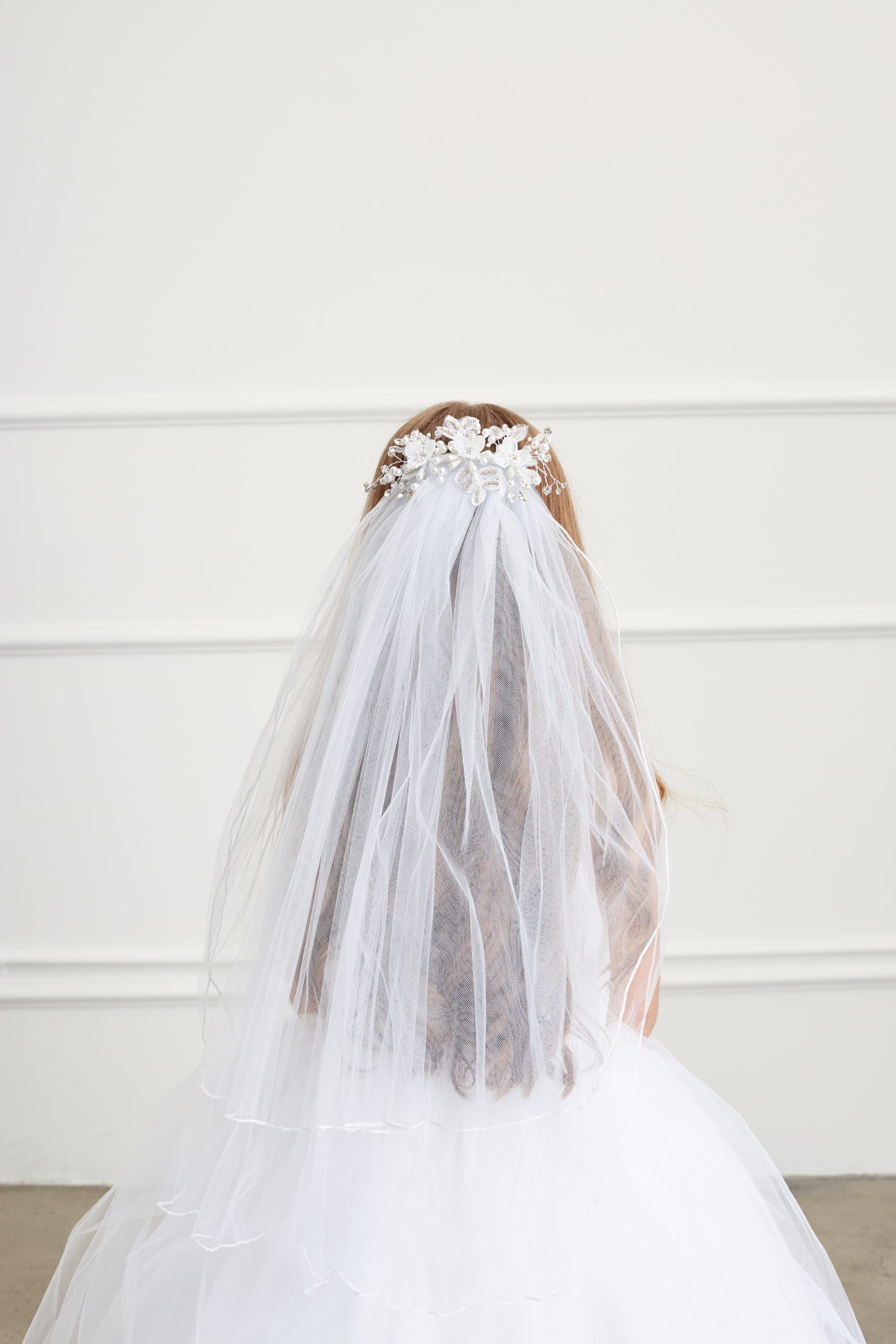 711v flower girl veil with floral headpiece and delicate tulle for weddings and communion