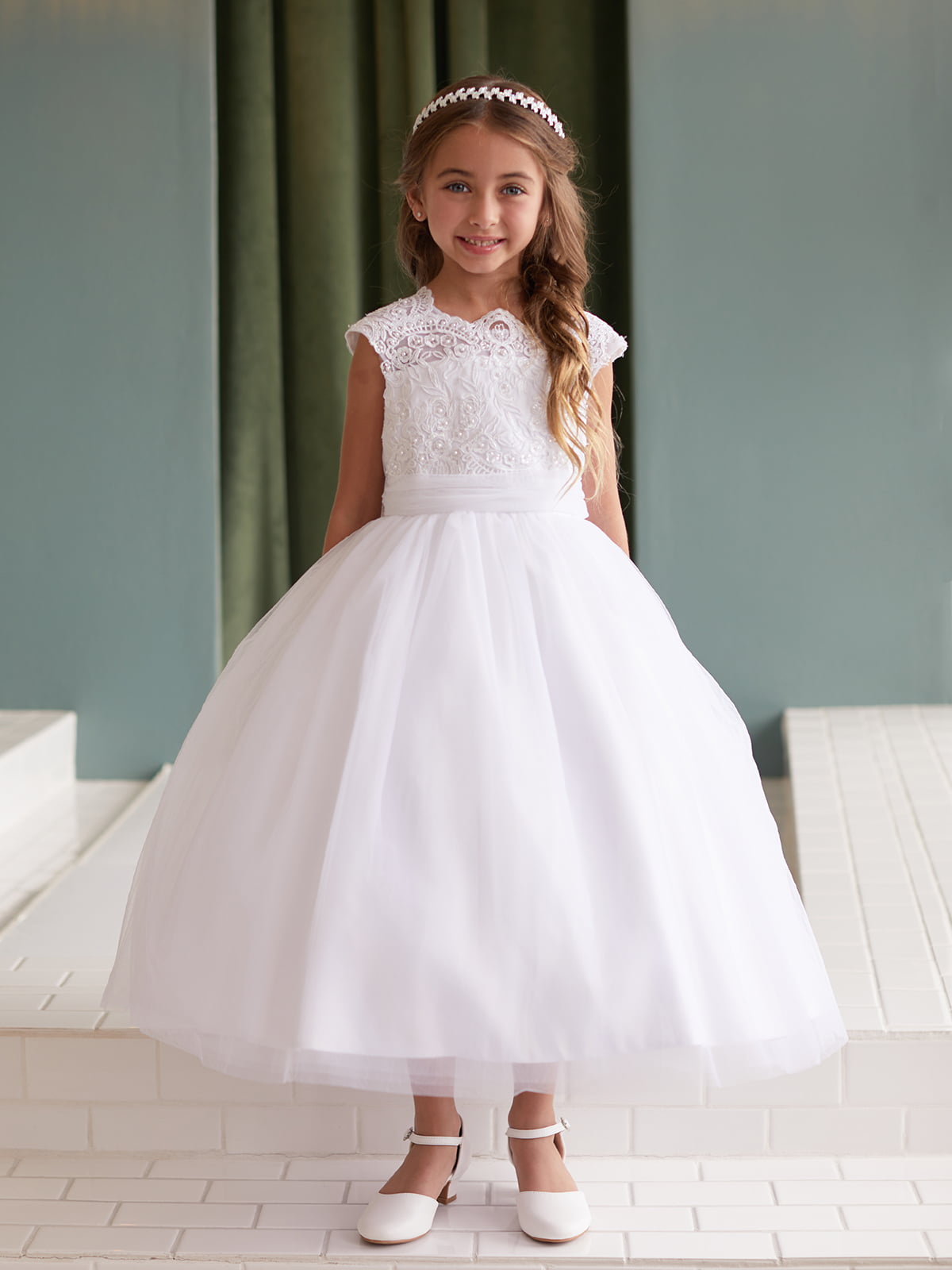 chinese dress ladies Girls Lace Cap Sleeve First Communion Dress – D'Ambrosio Collections